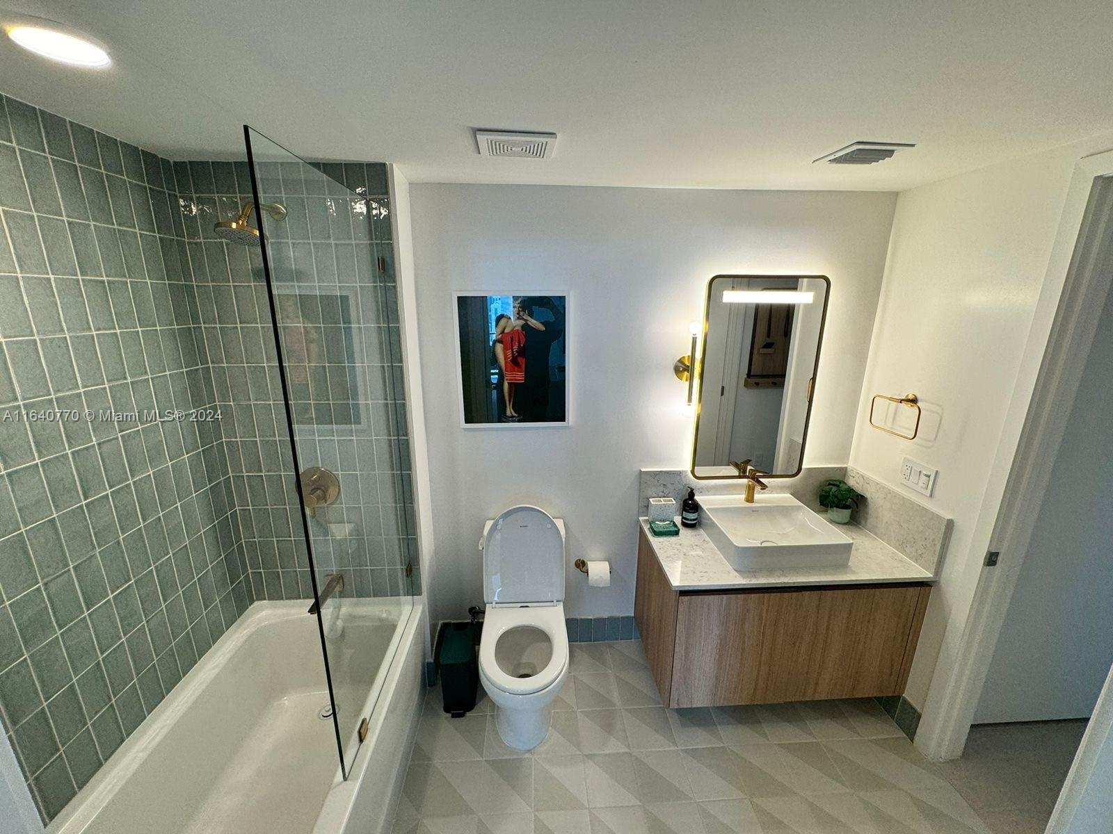 Gale Residences - Residential