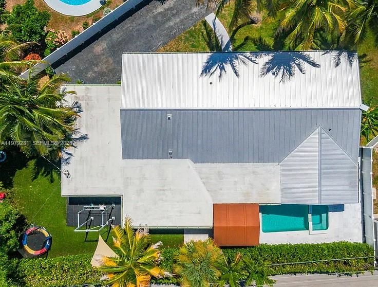 LIGHTHOUSE POINT 6TH SEC - Residential