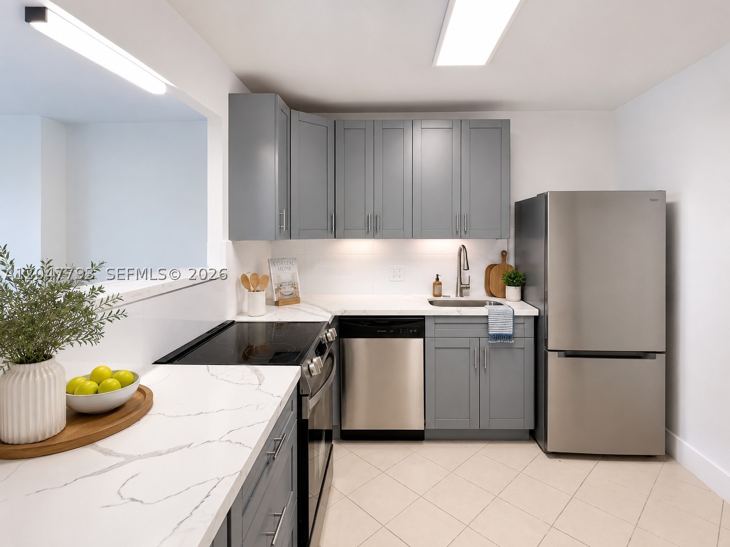 ADMIRALS PORT CONDO WEST - Residential