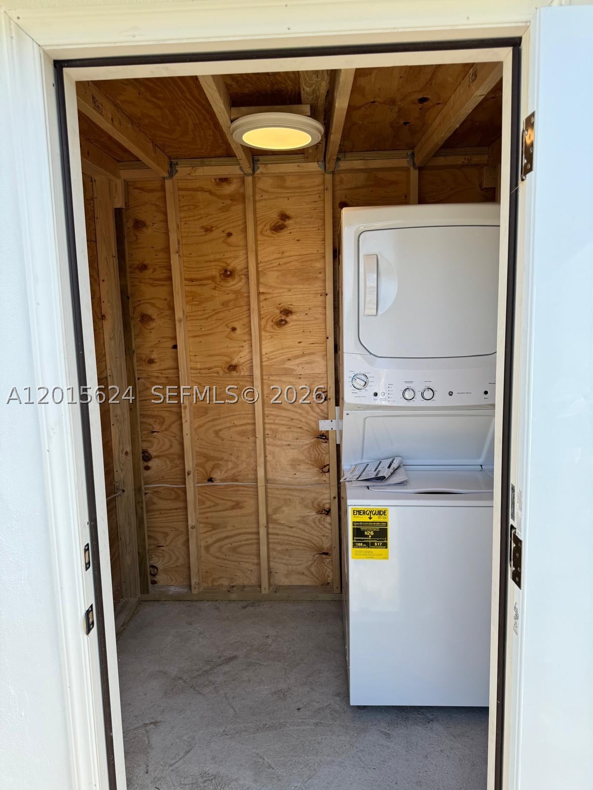 CARVER RANCHES - Residential Income