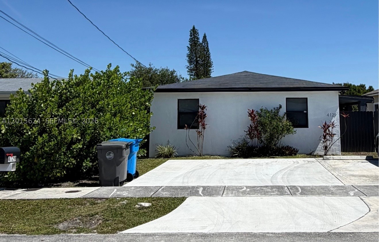 CARVER RANCHES - Residential Income