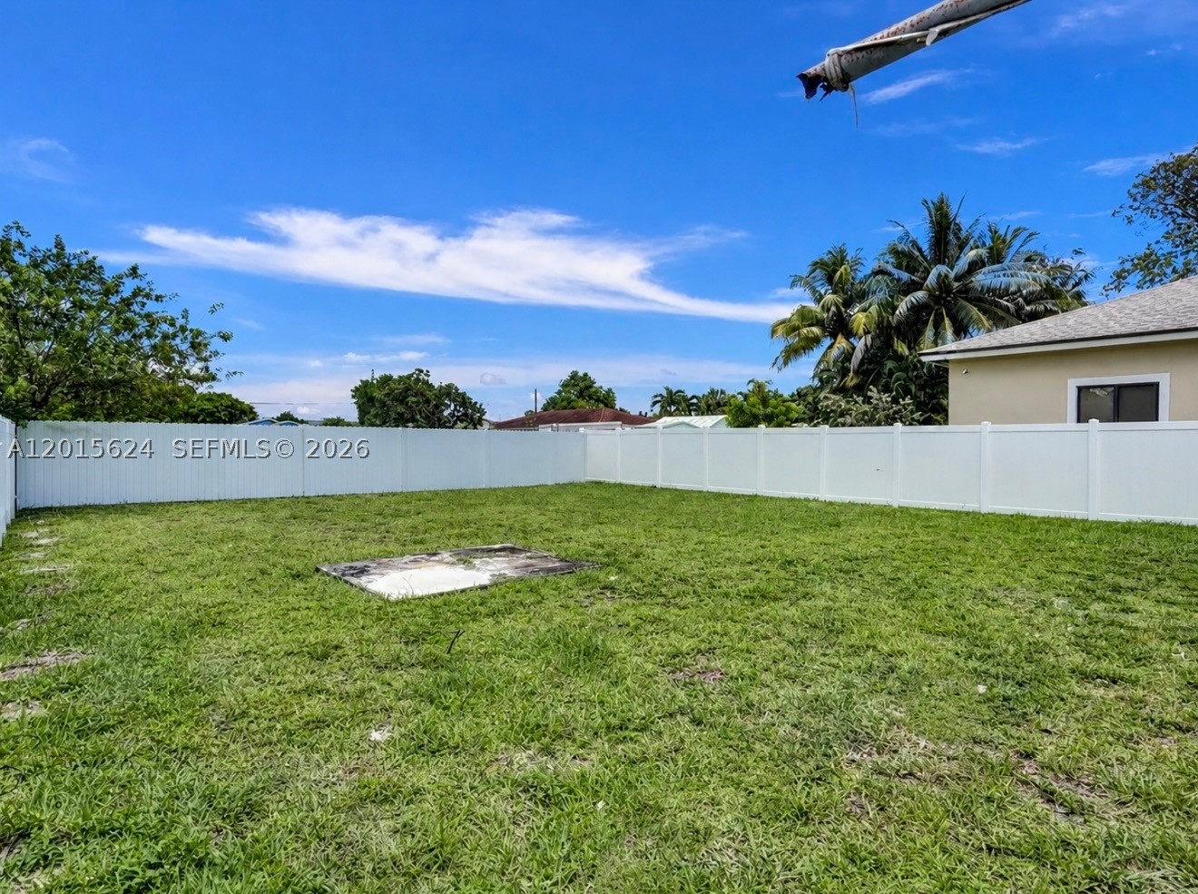 CARVER RANCHES - Residential Income