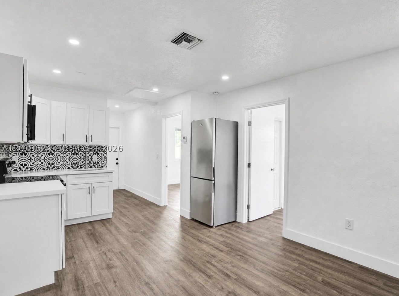 CARVER RANCHES - Residential Income
