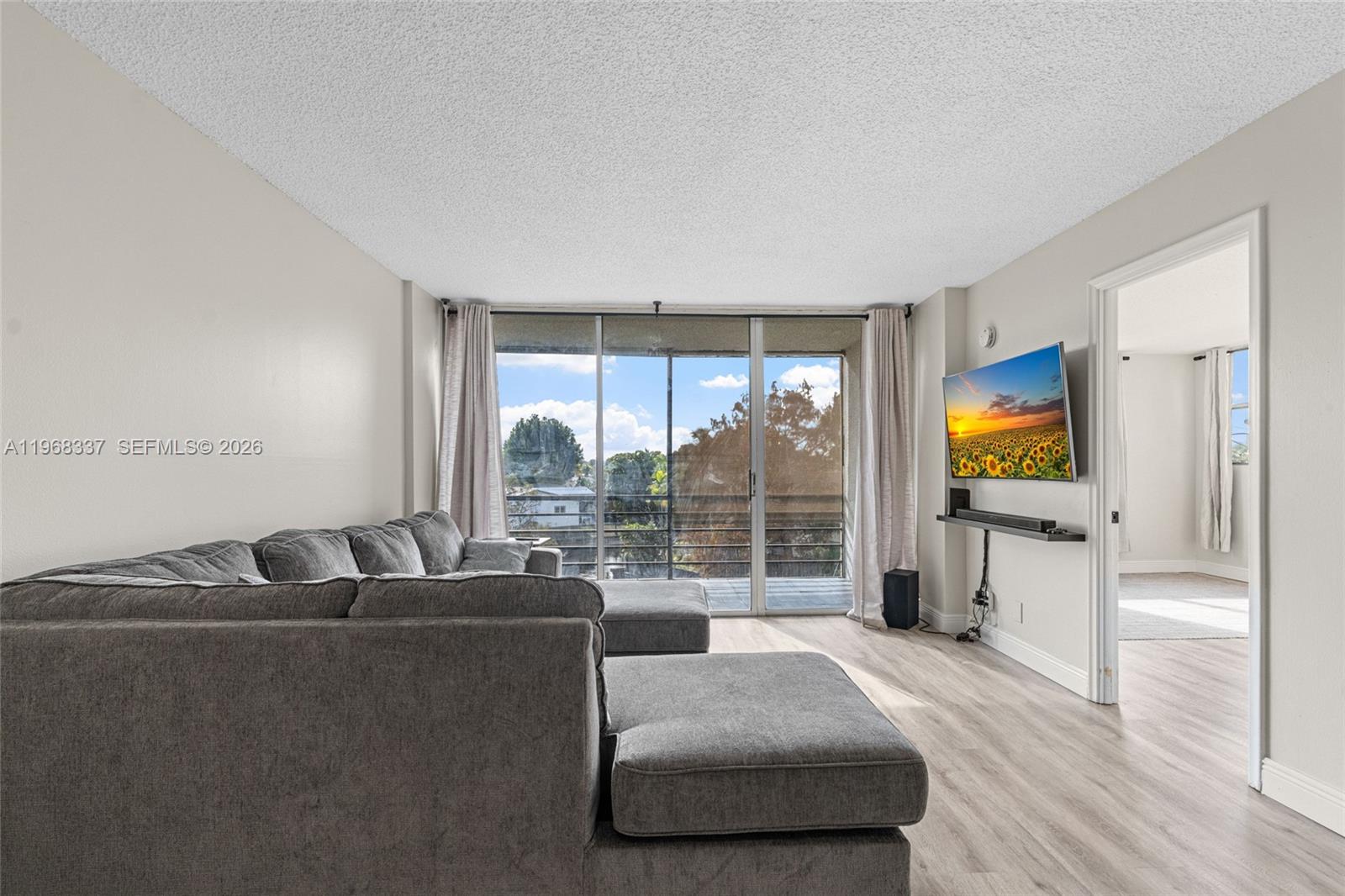 ROYAL PARK CONDO - Residential