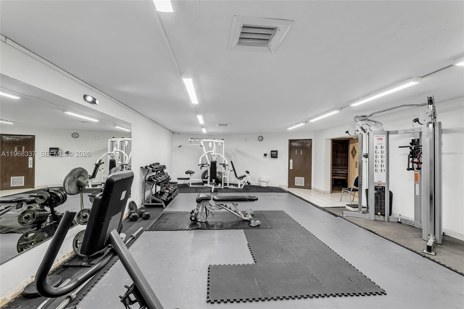 ROYAL PARK CONDO - Residential