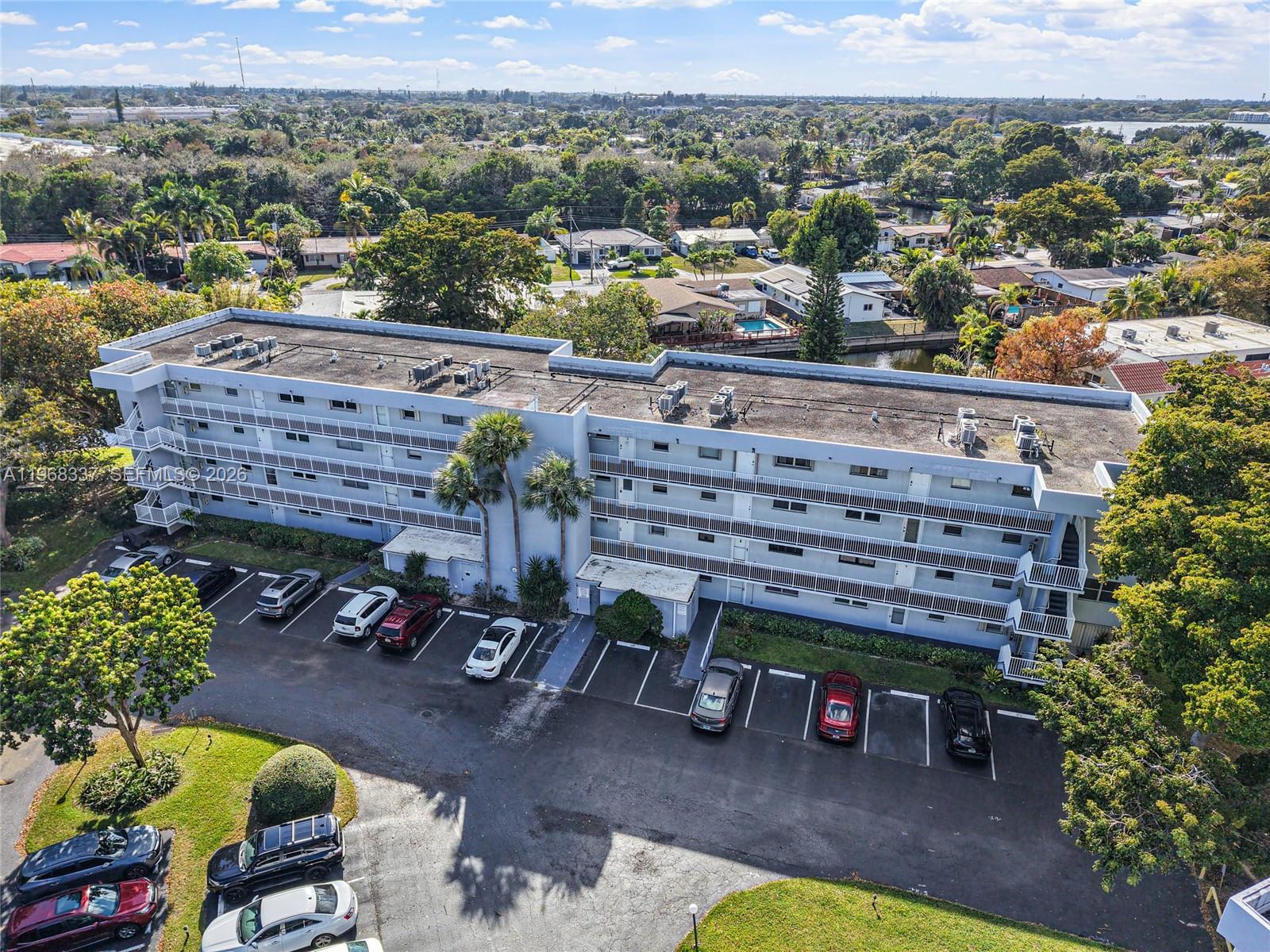 ROYAL PARK CONDO - Residential