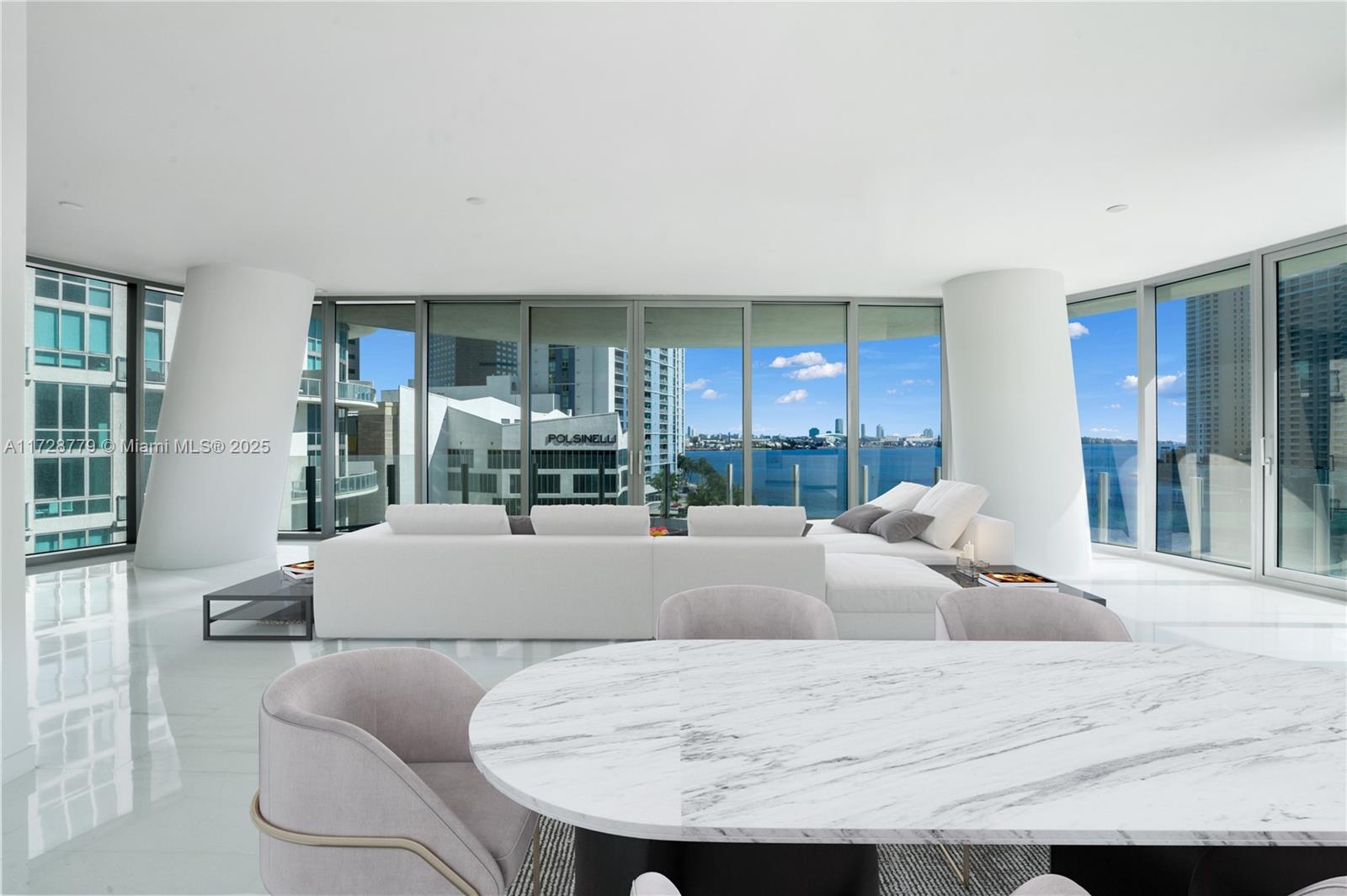 ASTON MARTIN CONDO - Residential