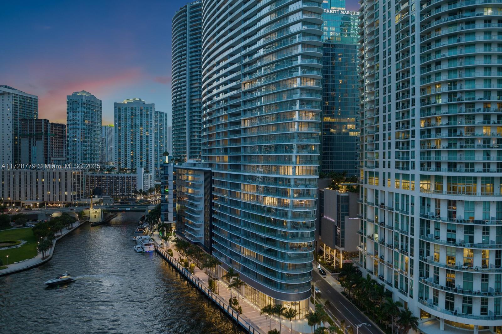ASTON MARTIN CONDO - Residential