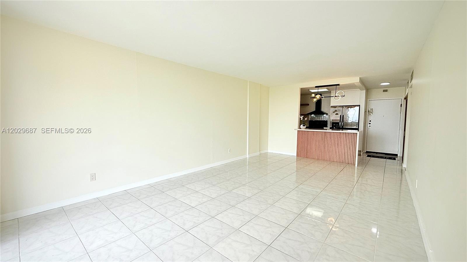 THREE HORIZONS SOUTH COND - Residential Lease
