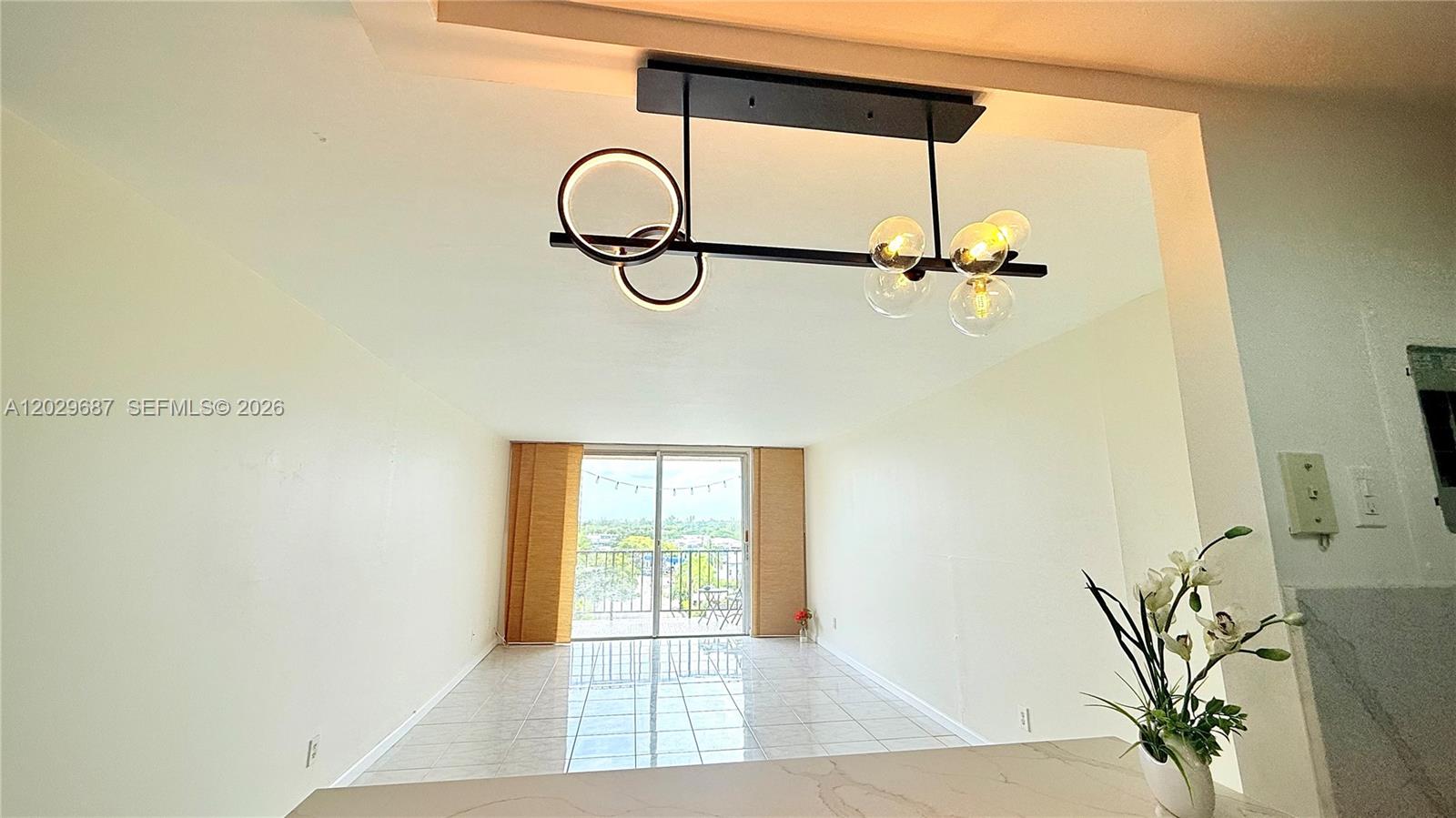 THREE HORIZONS SOUTH COND - Residential Lease