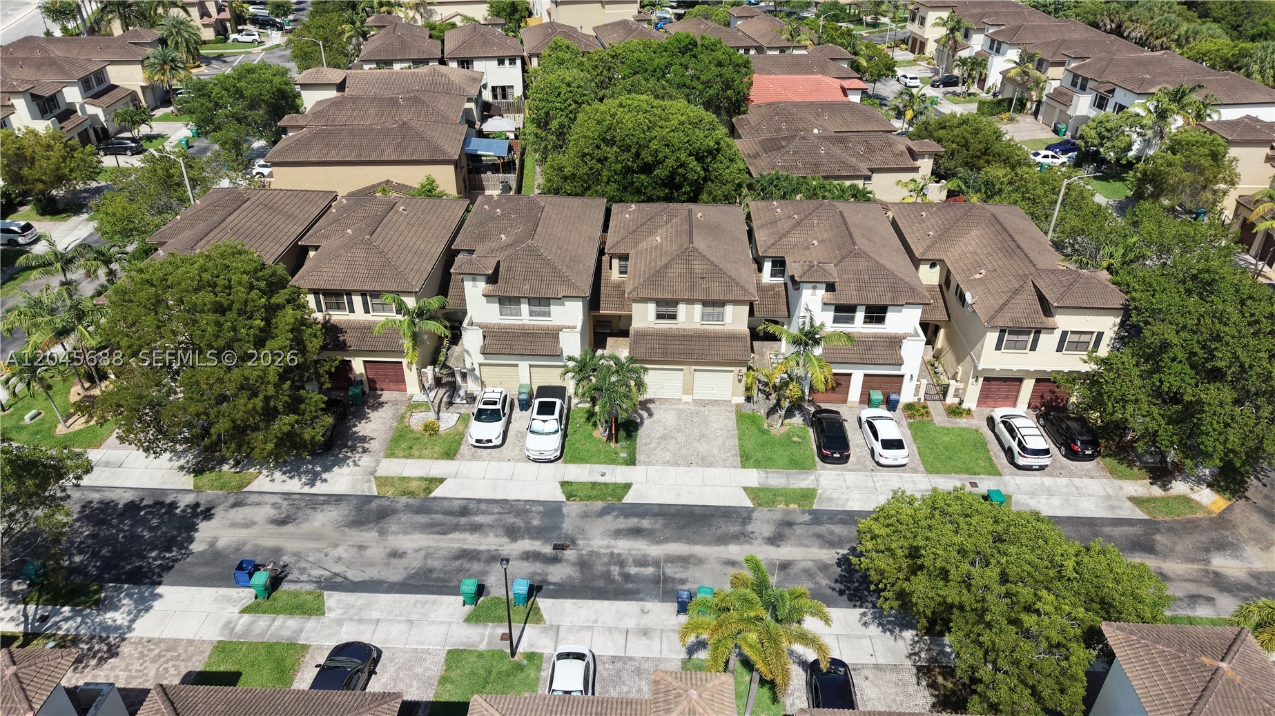 TRELLIS AT BAYSHORE - Residential