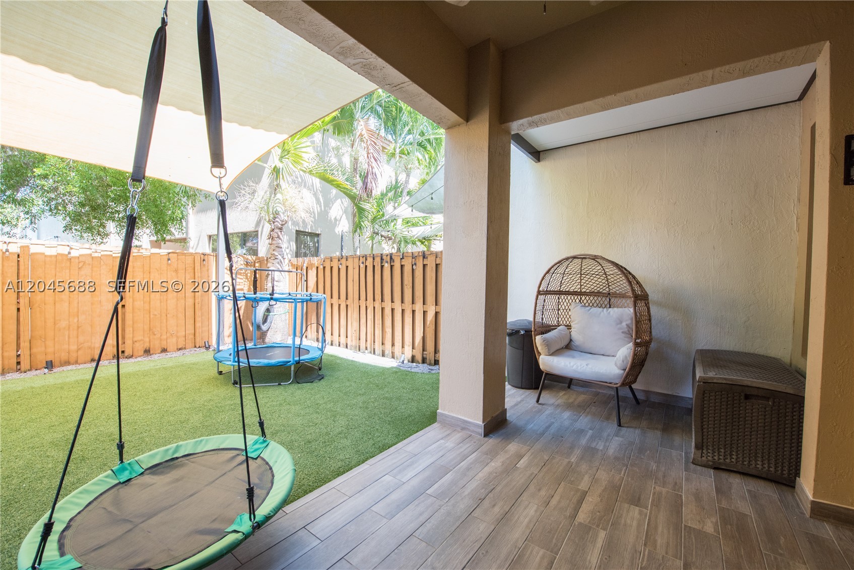 TRELLIS AT BAYSHORE - Residential