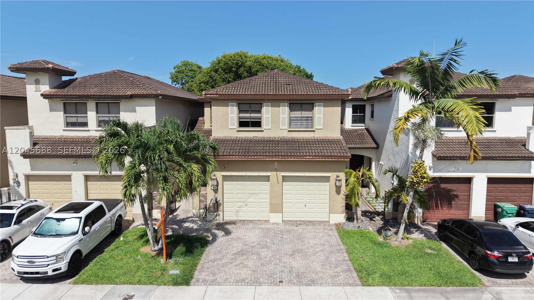 TRELLIS AT BAYSHORE - Residential