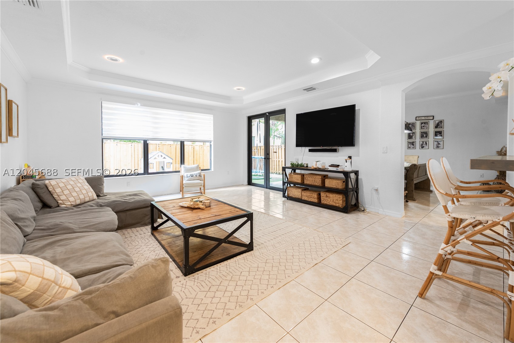 TRELLIS AT BAYSHORE - Residential