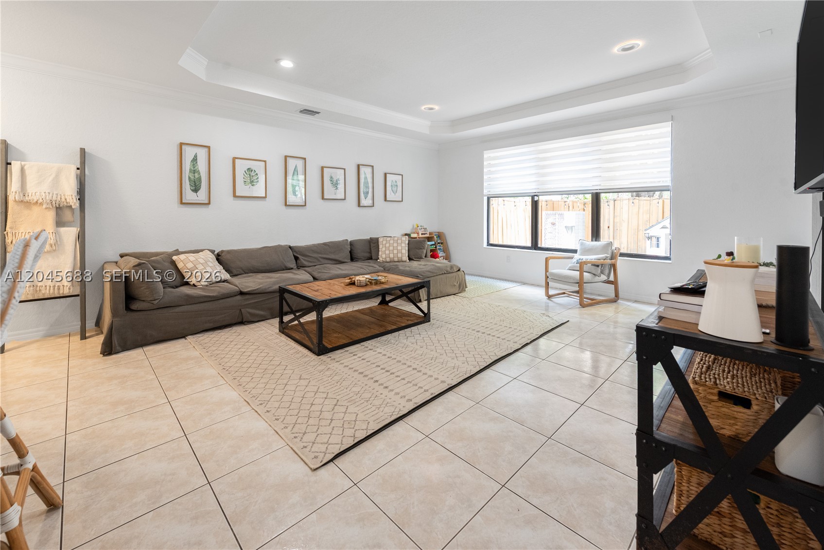 TRELLIS AT BAYSHORE - Residential
