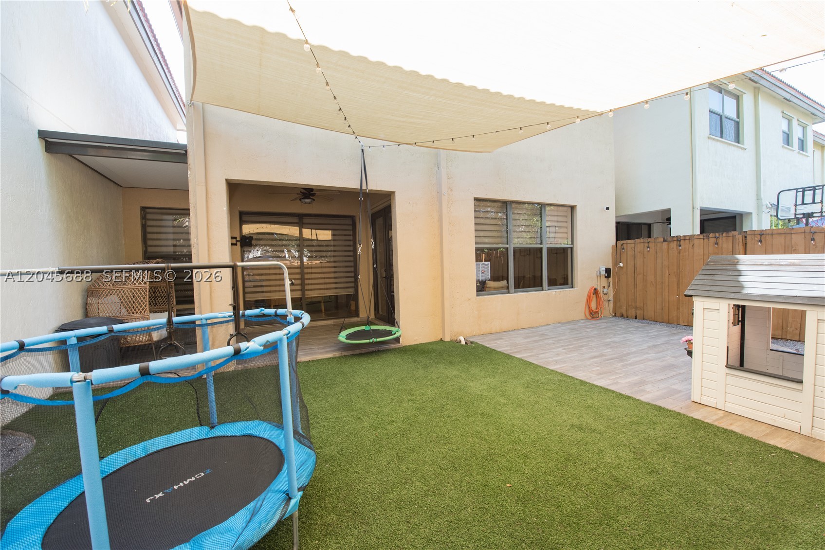 TRELLIS AT BAYSHORE - Residential
