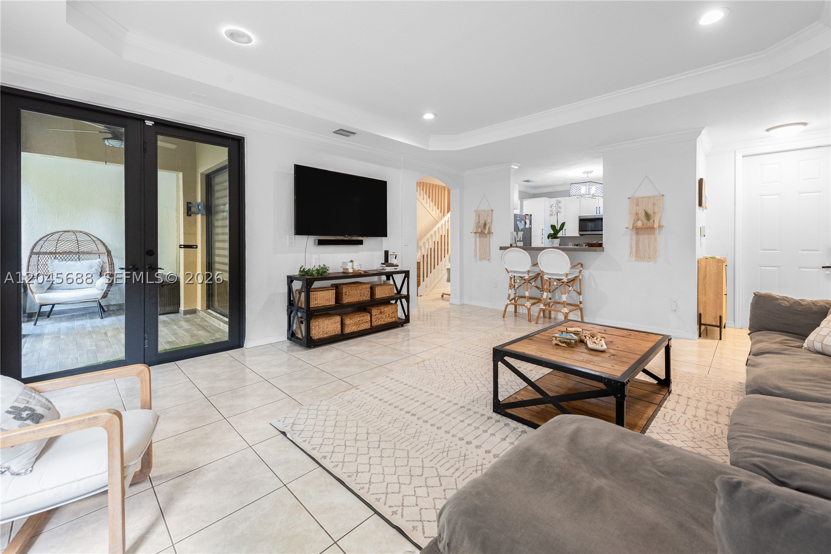 TRELLIS AT BAYSHORE - Residential