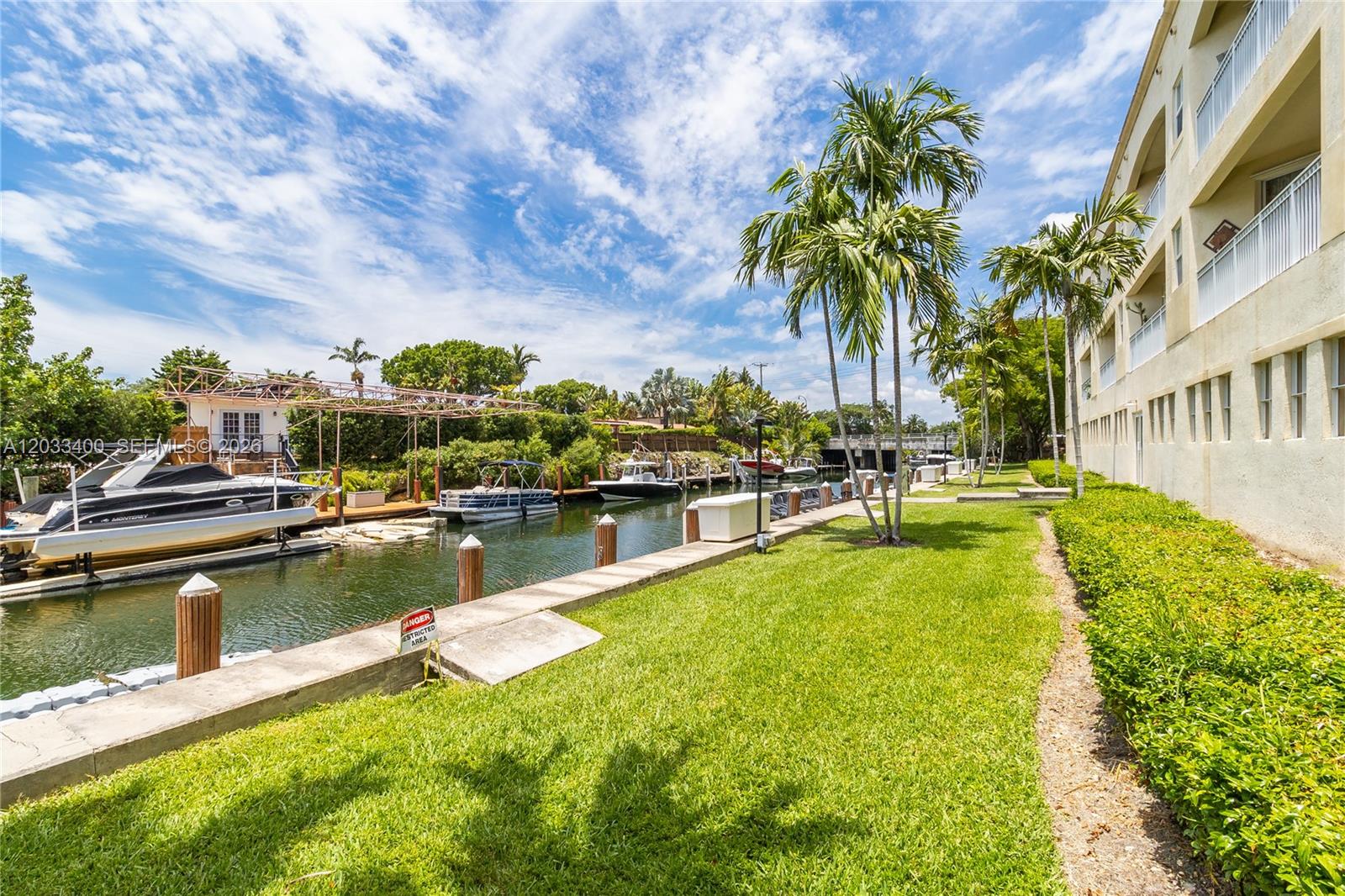 VILLAGE DEL MAR WATERFRON - Residential