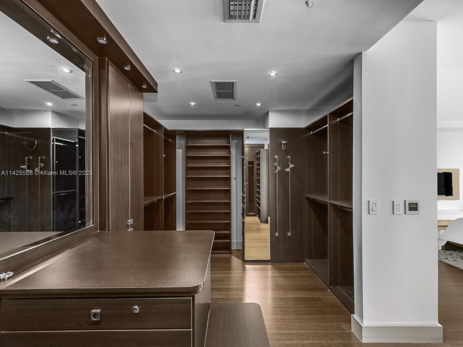 TOWERS OF PORTO VITA-NORT - Residential