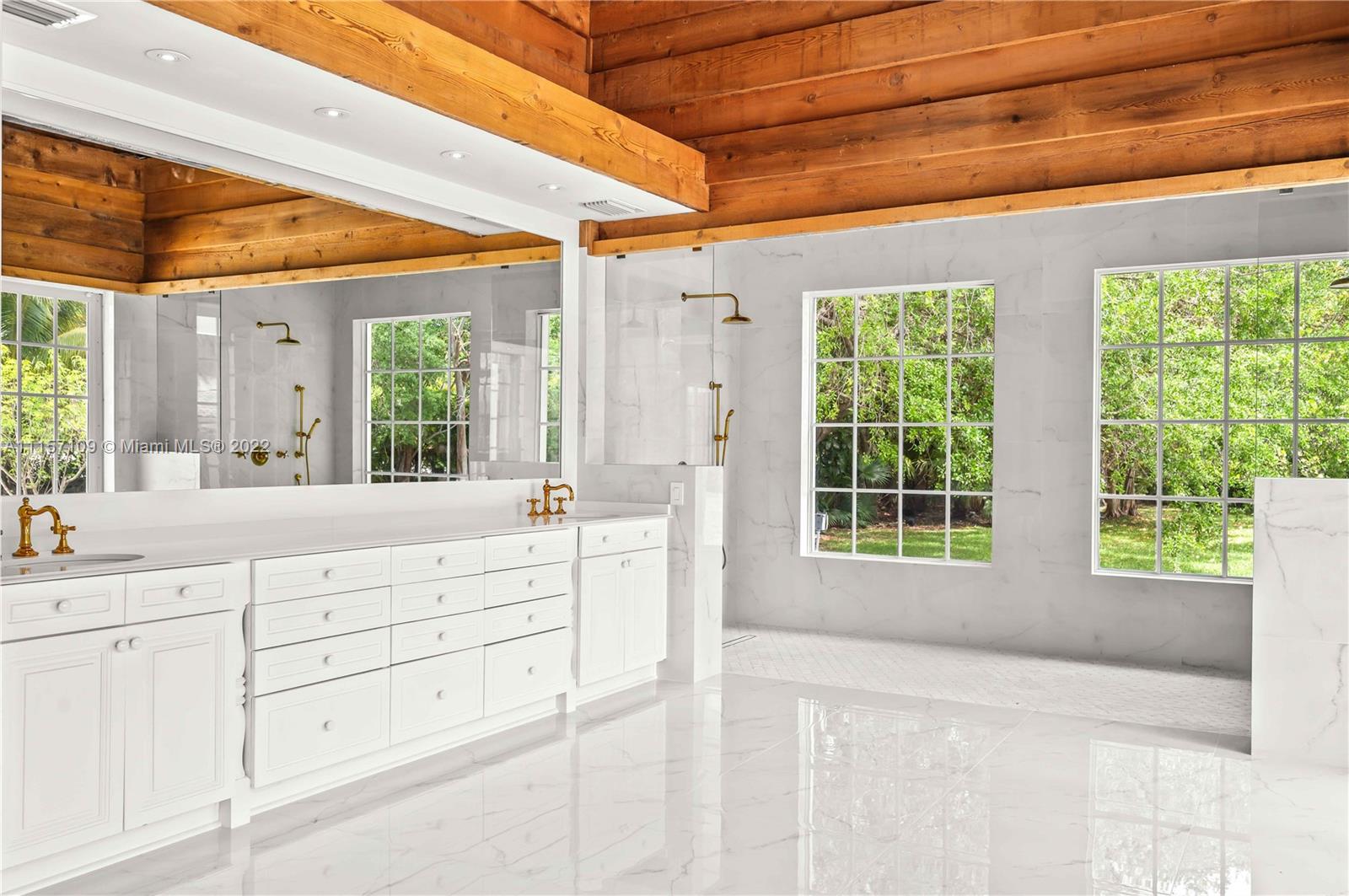 SANSTROM ESTATES - Residential