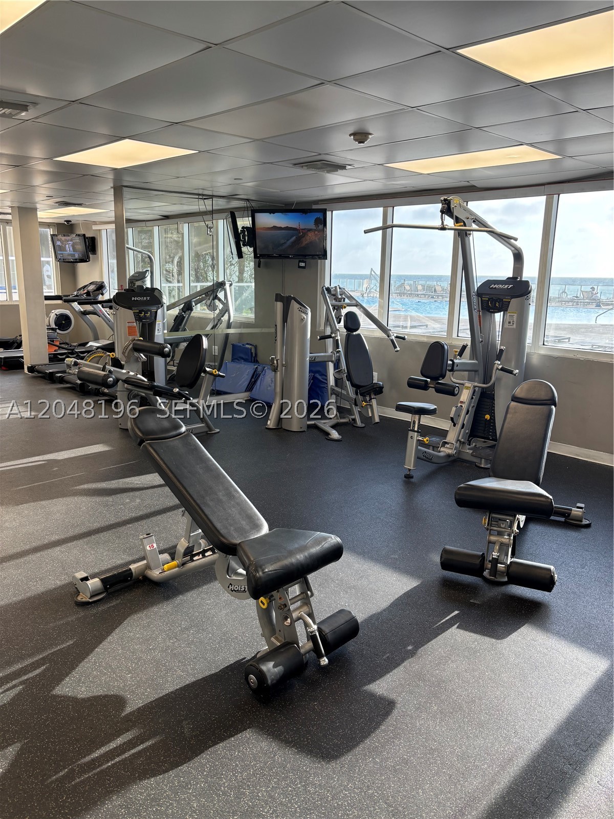 THE AVENTURA BEACH CLUB C - Residential