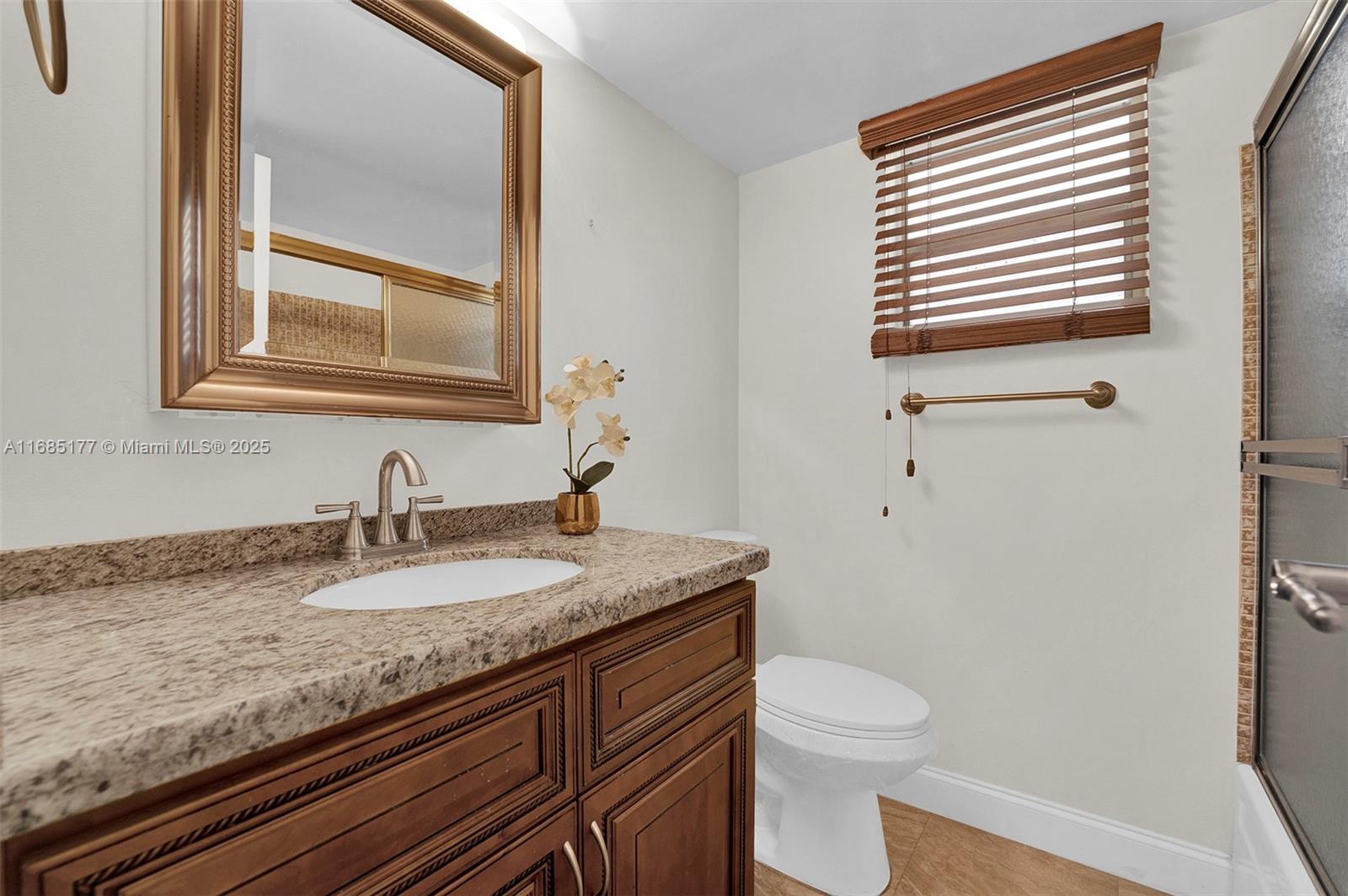 FOURTH GULFSTREAM GARDEN - Residential