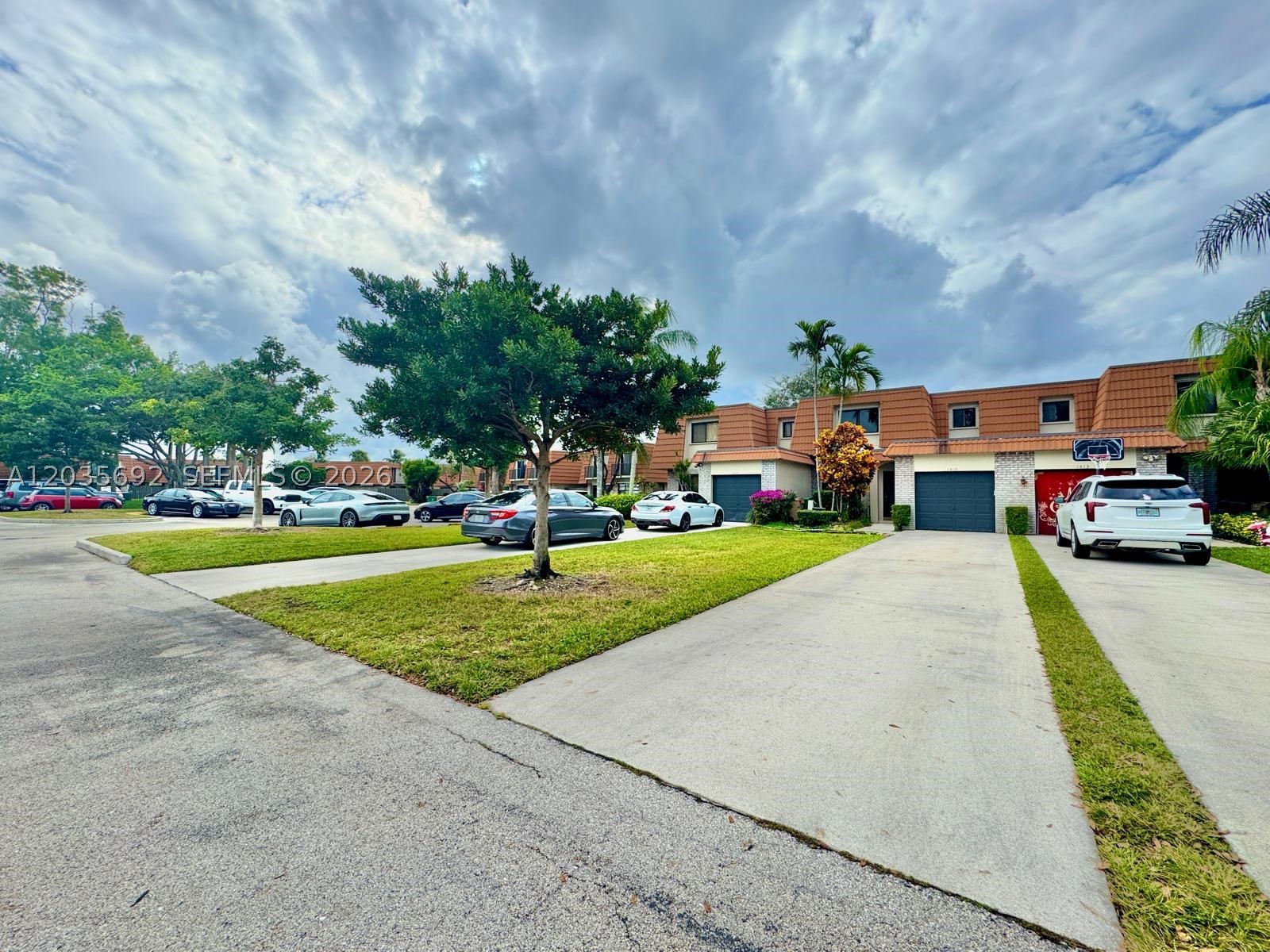 Beautiful lakefront townhouse for rent in desirable Davie! This spacious property features 3 bedrooms, 2.5 bathrooms, and a 1-car garage, plus an extended driveway with parking for up to 3 additional vehicles. Enjoy serene water views from your home in a well-maintained community offering resort-style amenities including a pool, playground, and tennis courts. Ideally located near major highways, shopping centers, dining, and top-rated schools. A perfect blend of comfort, convenience, and location—ready for immediate occupancy!