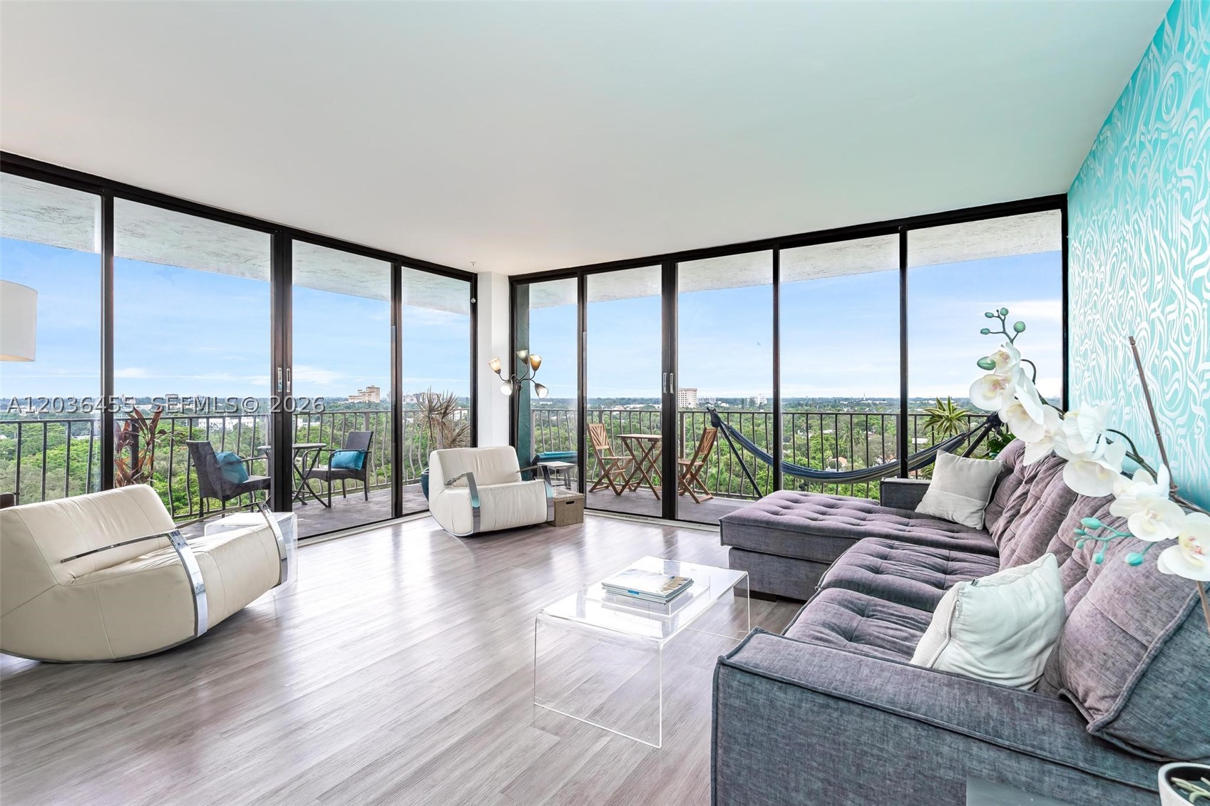 THE PALM BAY YACHT CLUB C - Residential Lease