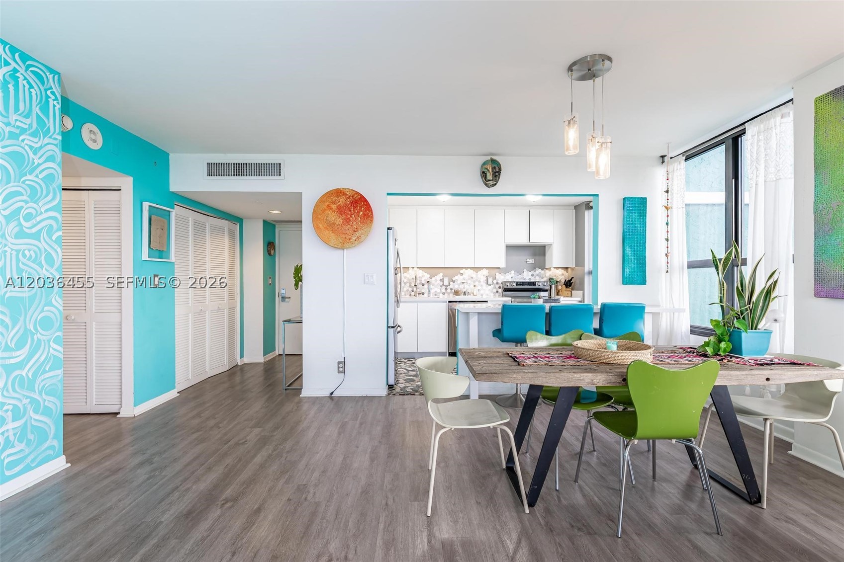 THE PALM BAY YACHT CLUB C - Residential Lease