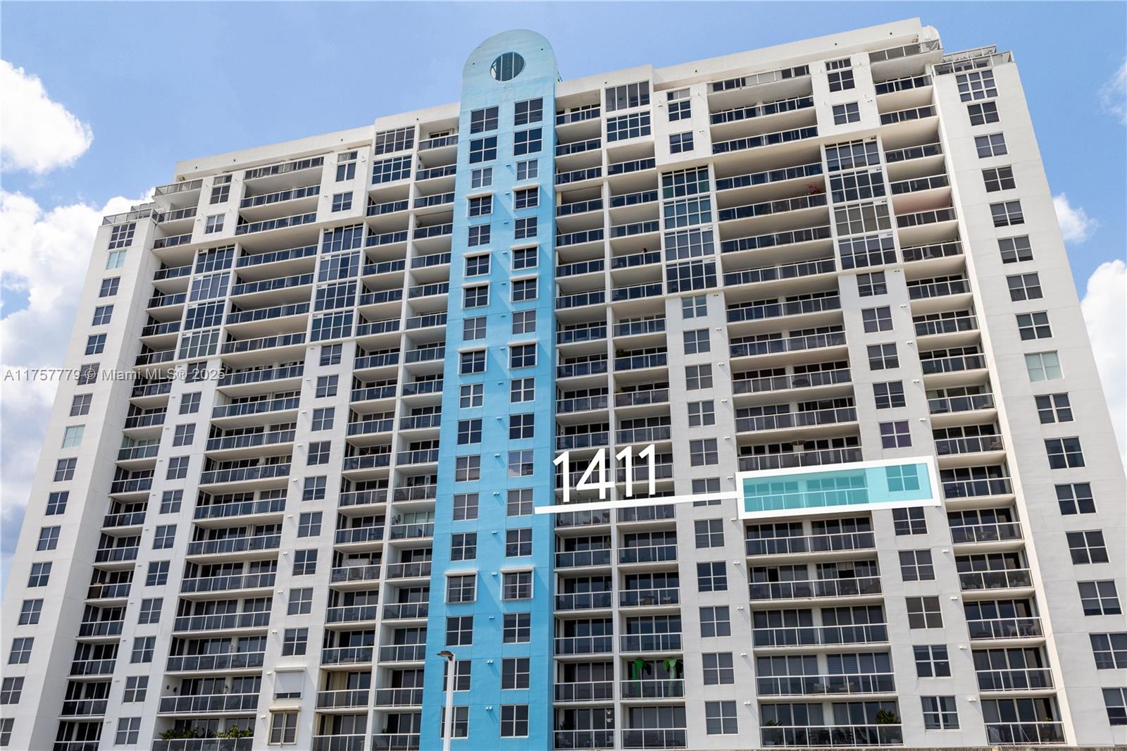 SUNSET HARBOUR SOUTH COND - Residential