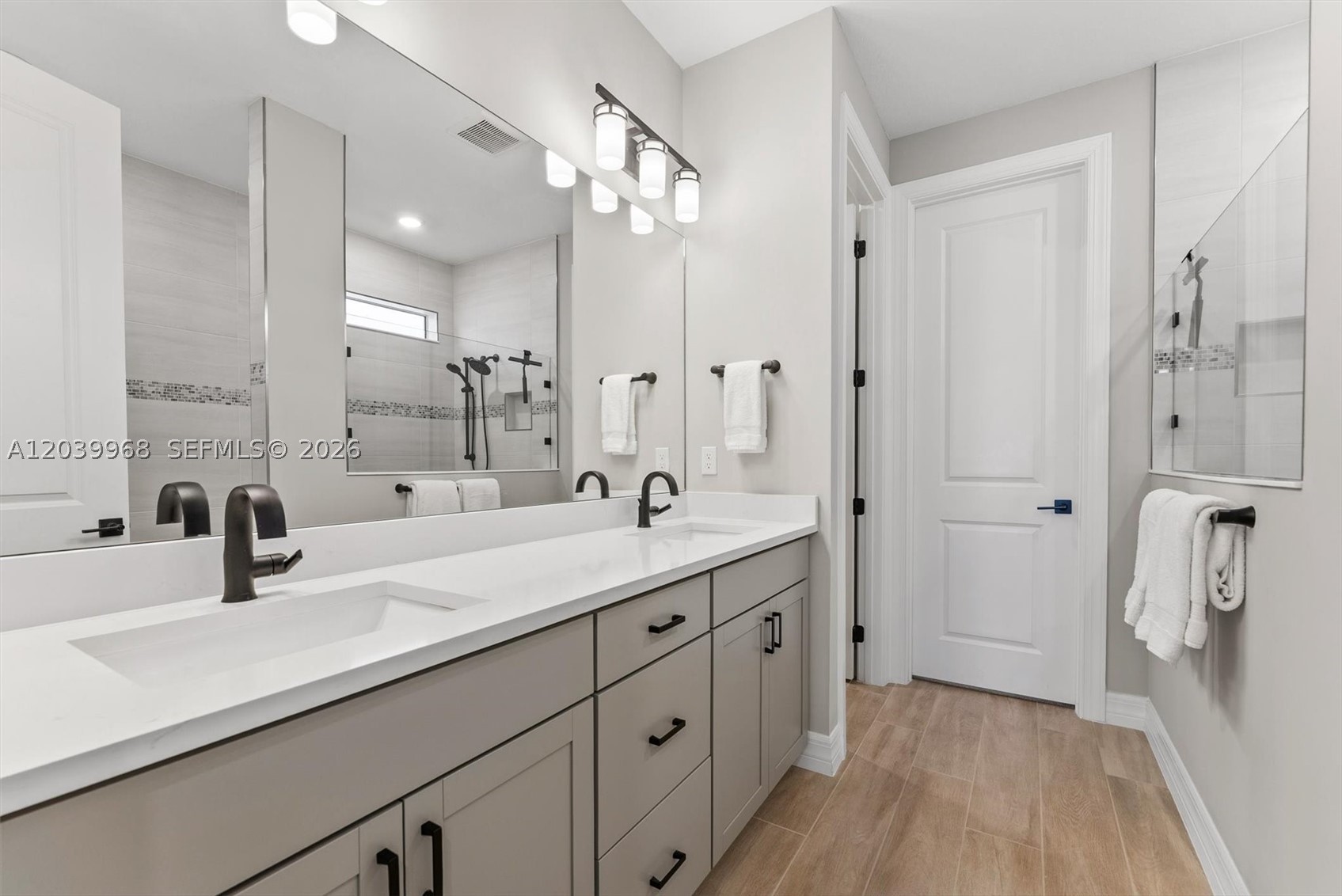 HERON PRESERVE AT TRADITI - Residential