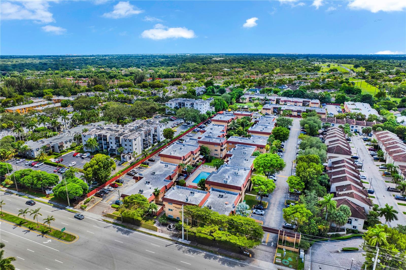 PUERTA DEL SOL CONDO - Residential