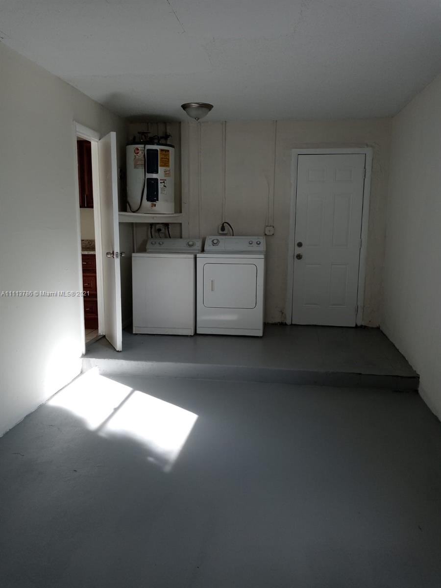 LAUDERDALE NORTH PARK SEC - Residential Lease