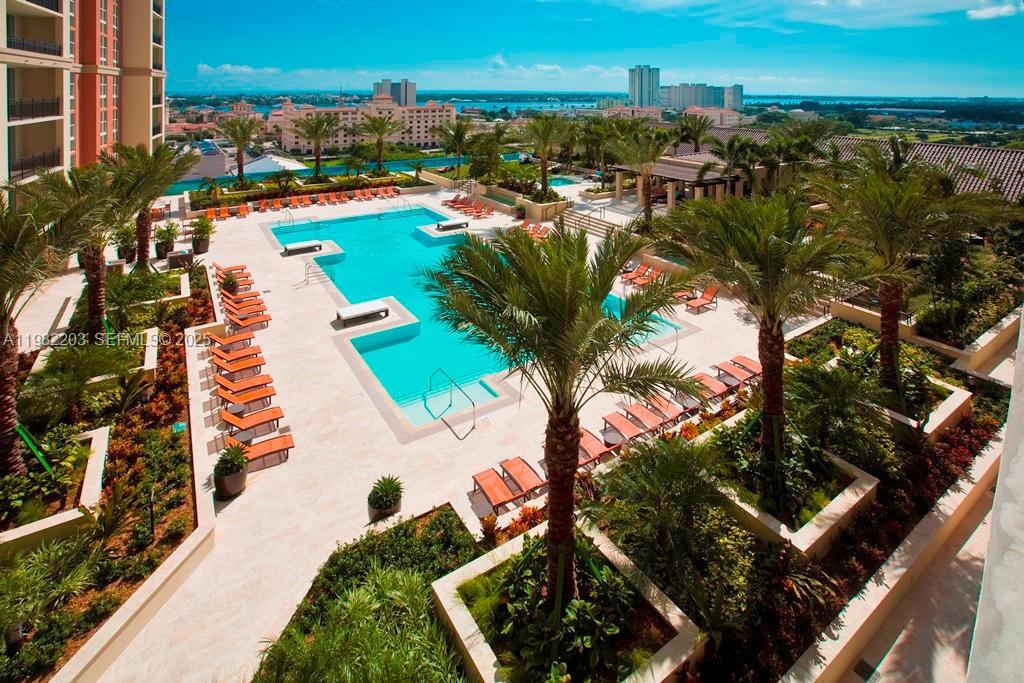CITYPLACE SOUTH TOWER CON - Residential
