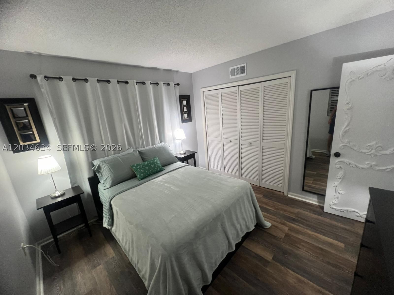 SANDALFOOT SOUTH THREE CO - Residential
