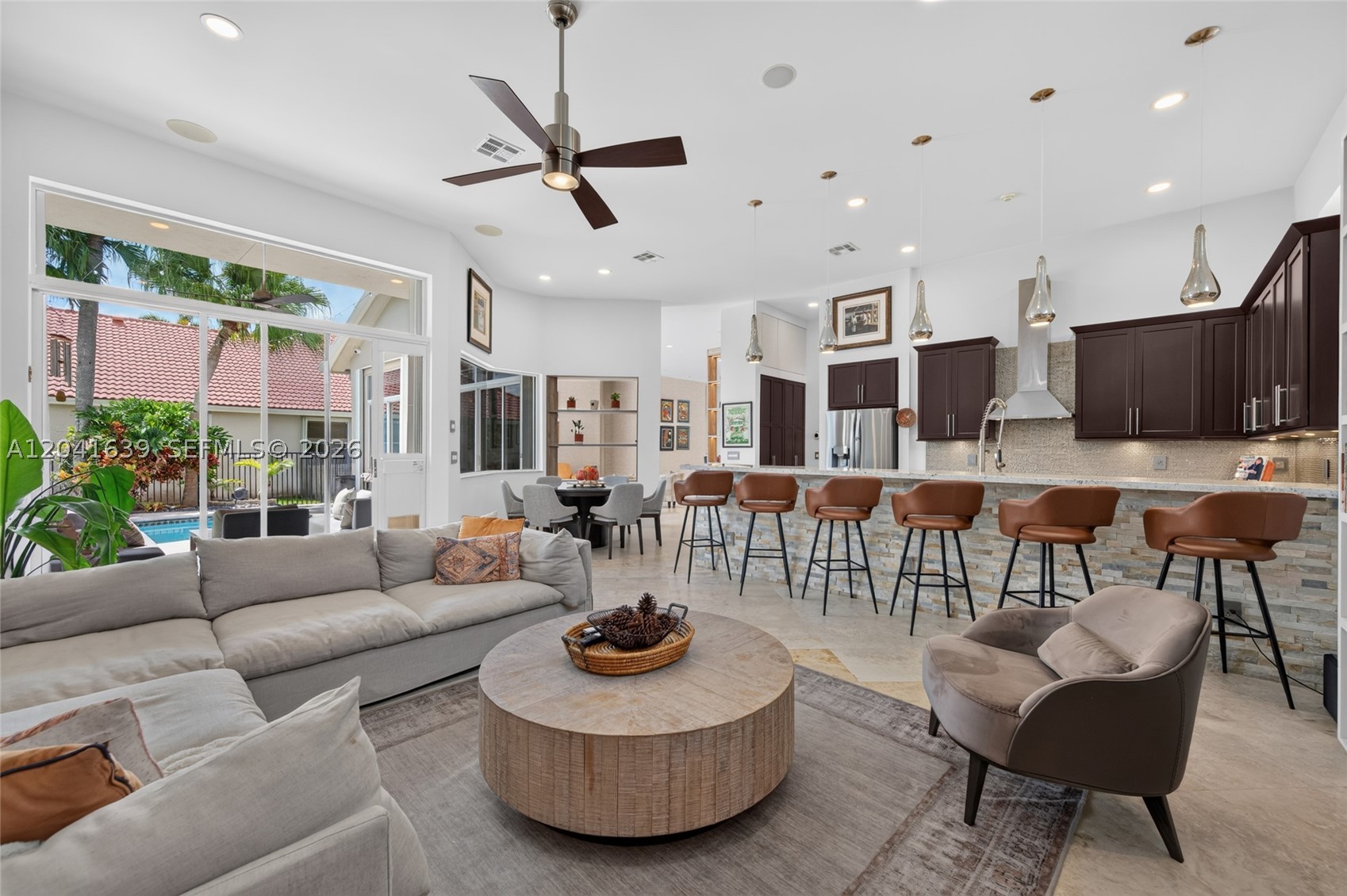 JASMINE ISLAND - Residential