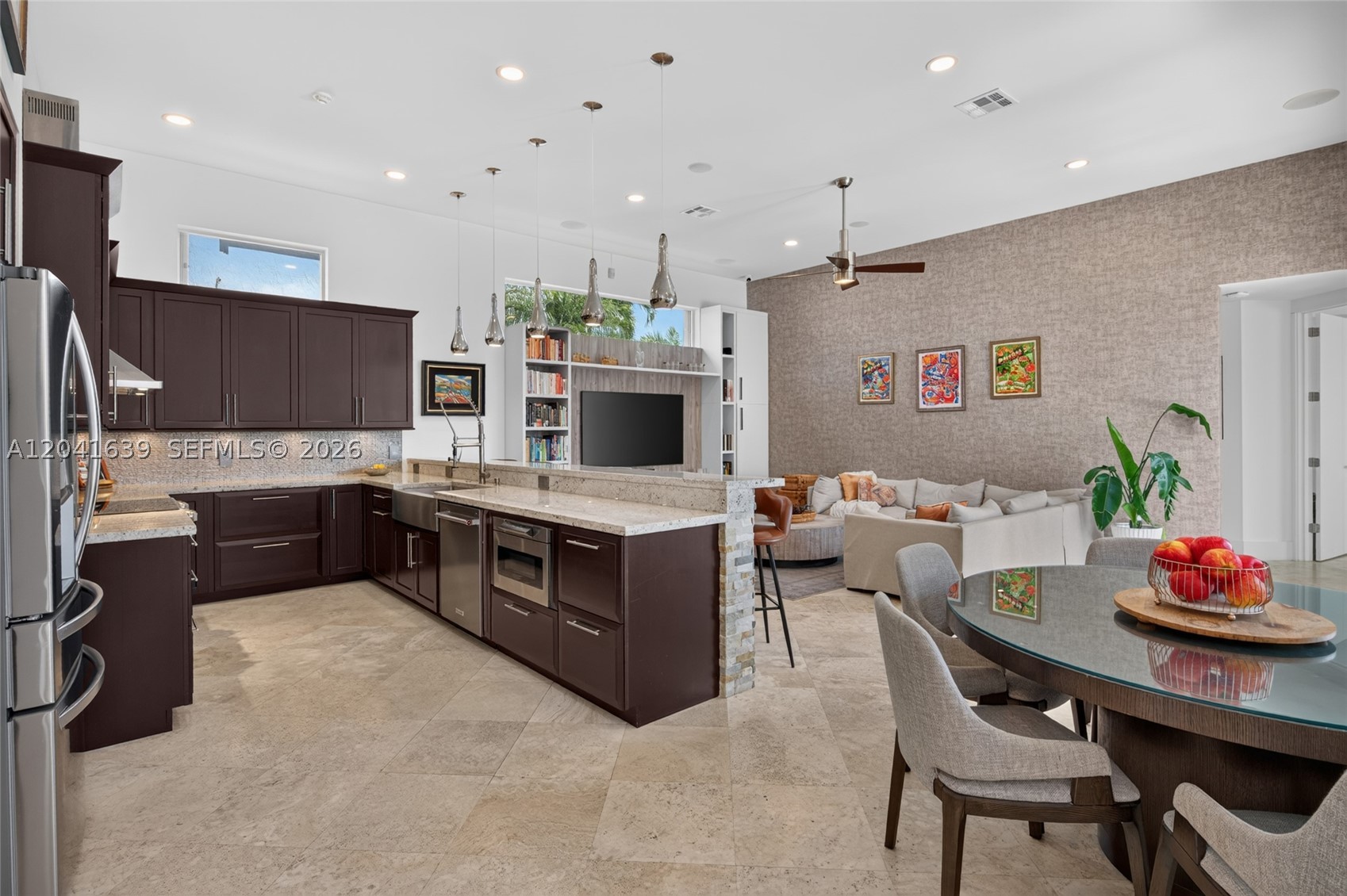 JASMINE ISLAND - Residential