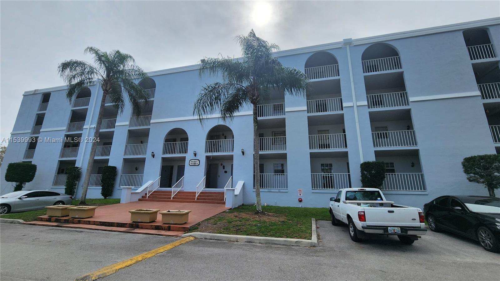FRENCH VILLAS CONDO - Residential Lease