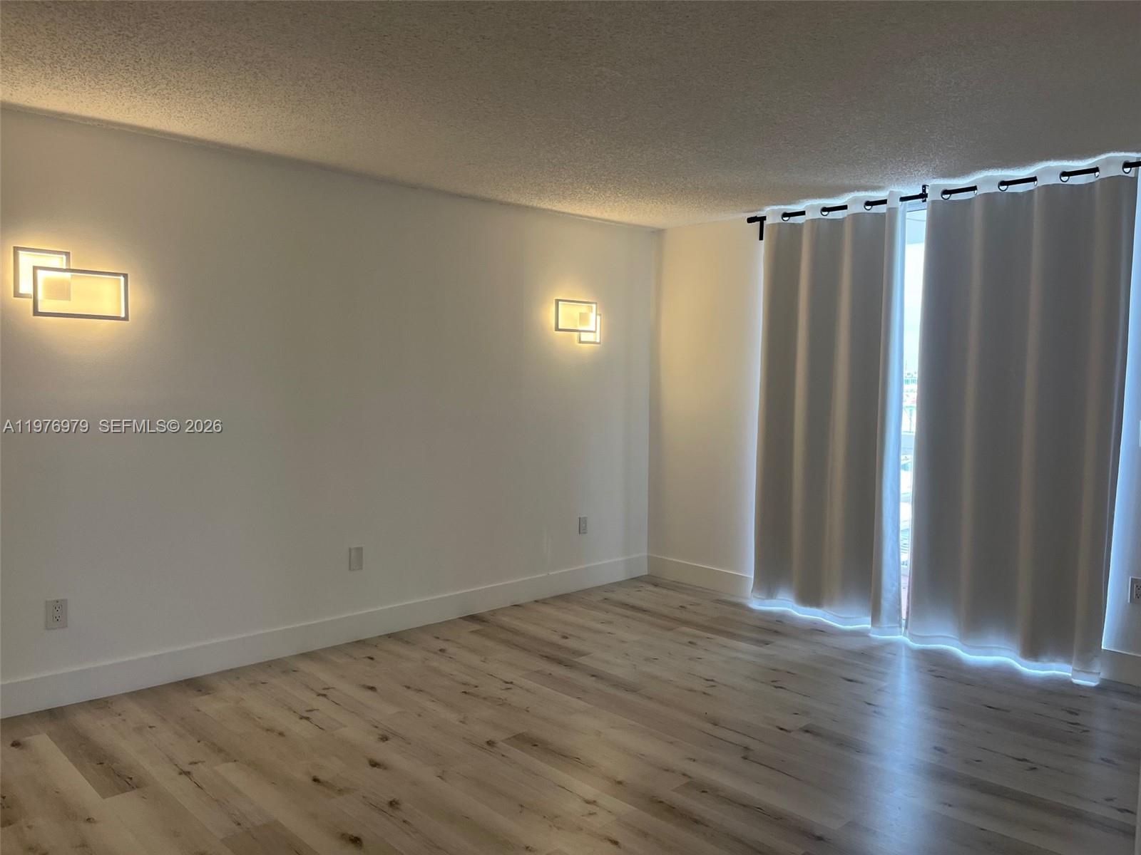 COLONNADE BAY CONDO - Residential