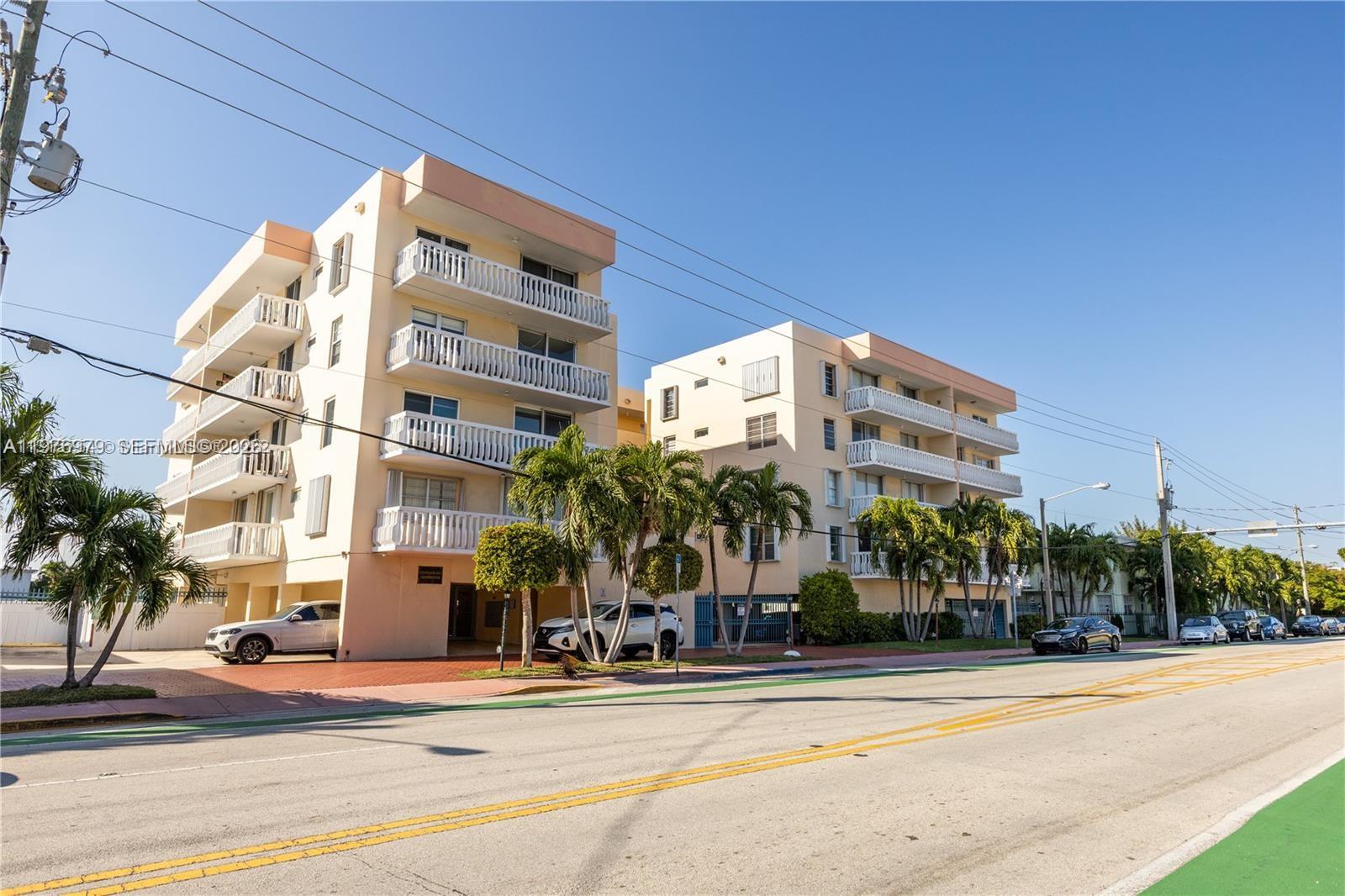 COLONNADE BAY CONDO - Residential