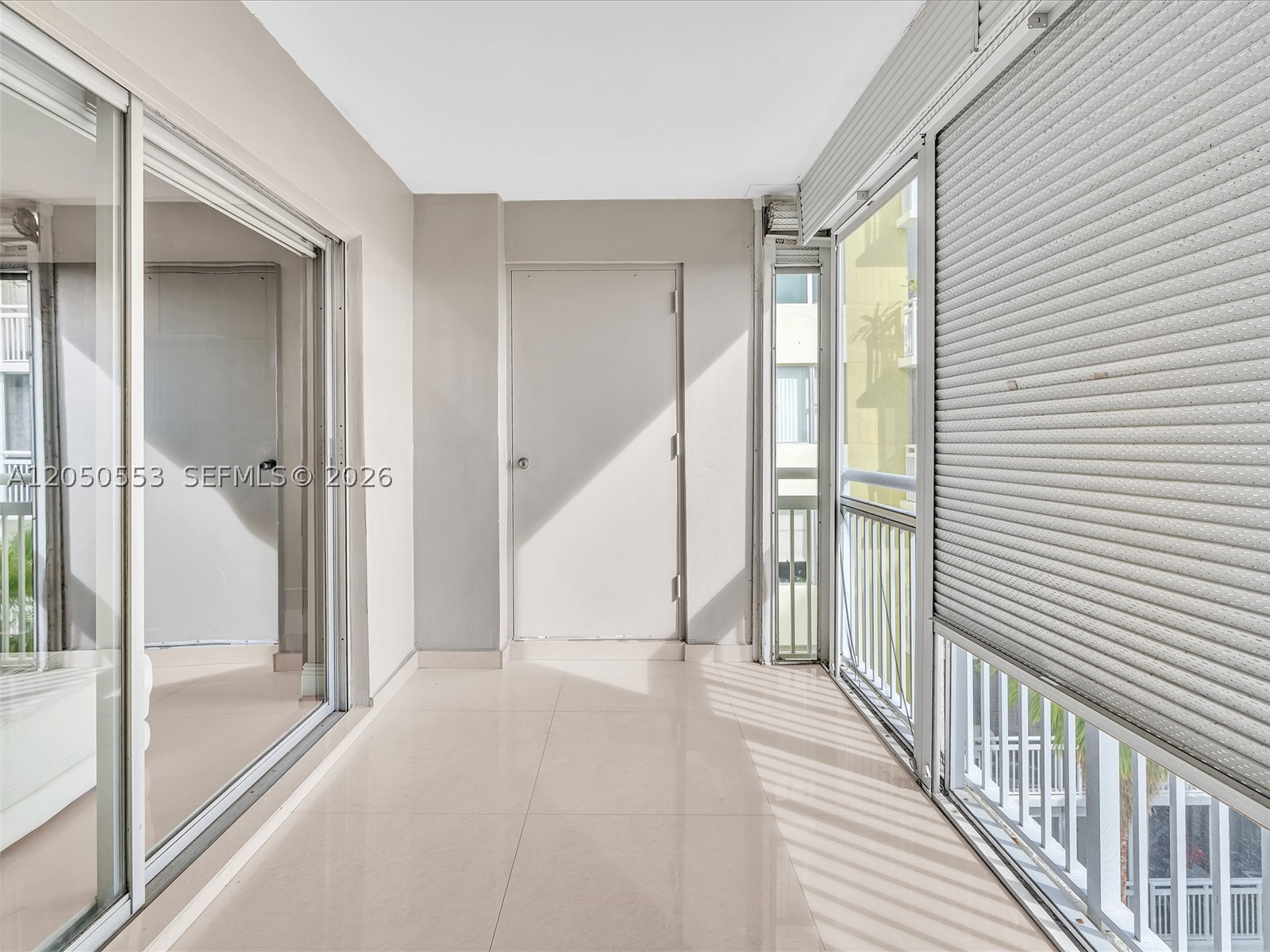 HILLCREST NO 21 CONDO - Residential