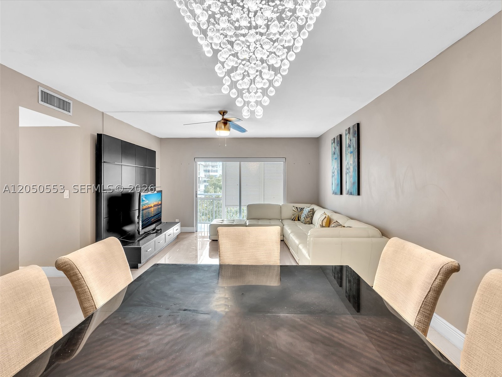 HILLCREST NO 21 CONDO - Residential