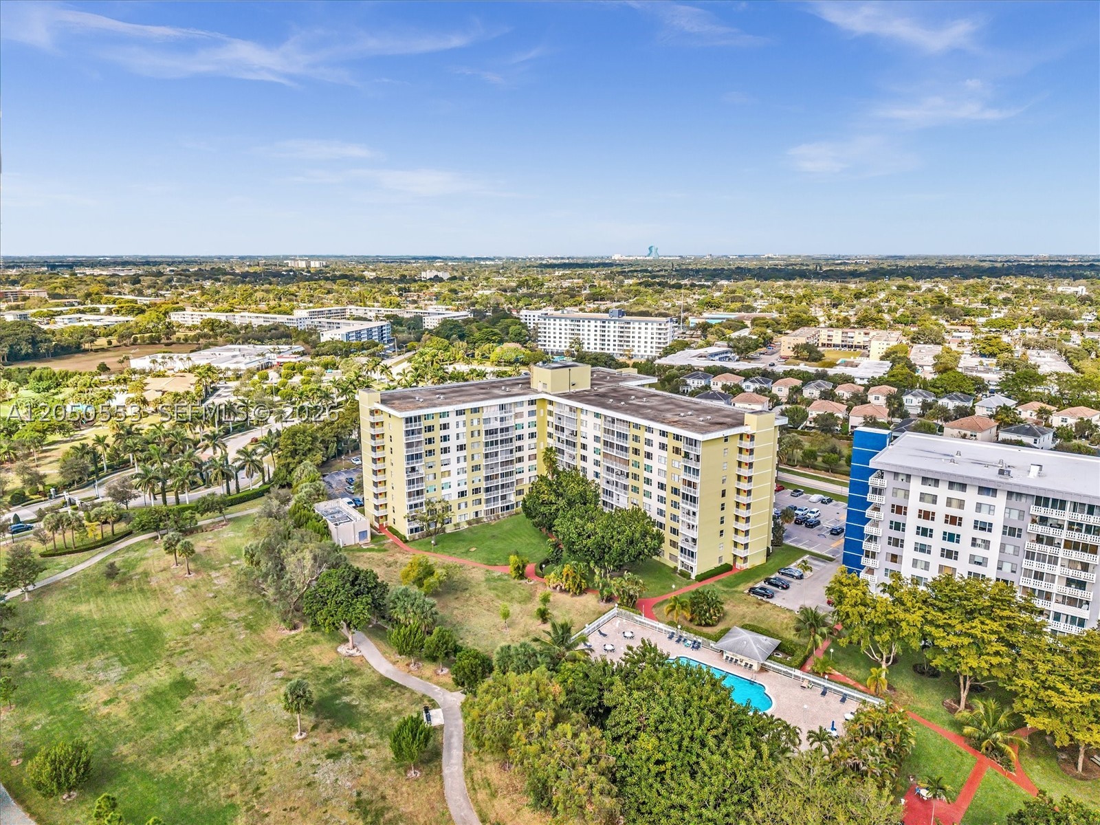 HILLCREST NO 21 CONDO - Residential