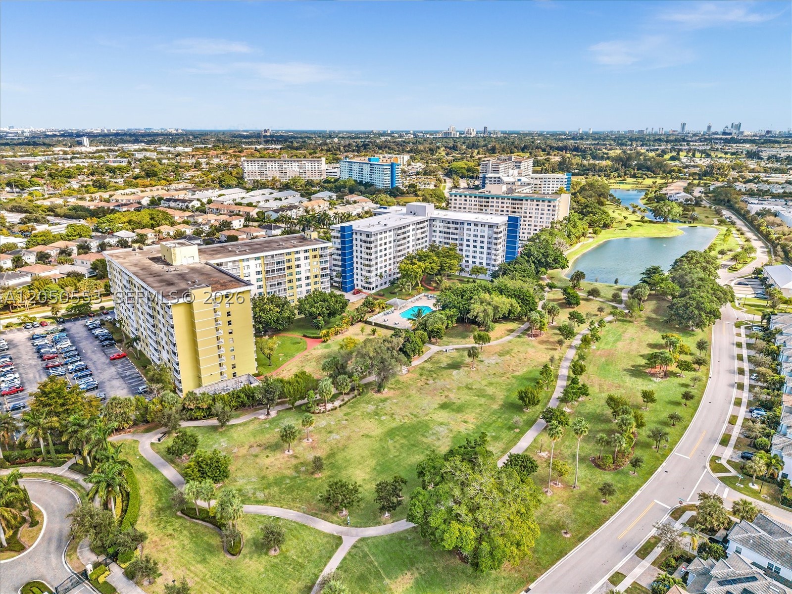 HILLCREST NO 21 CONDO - Residential