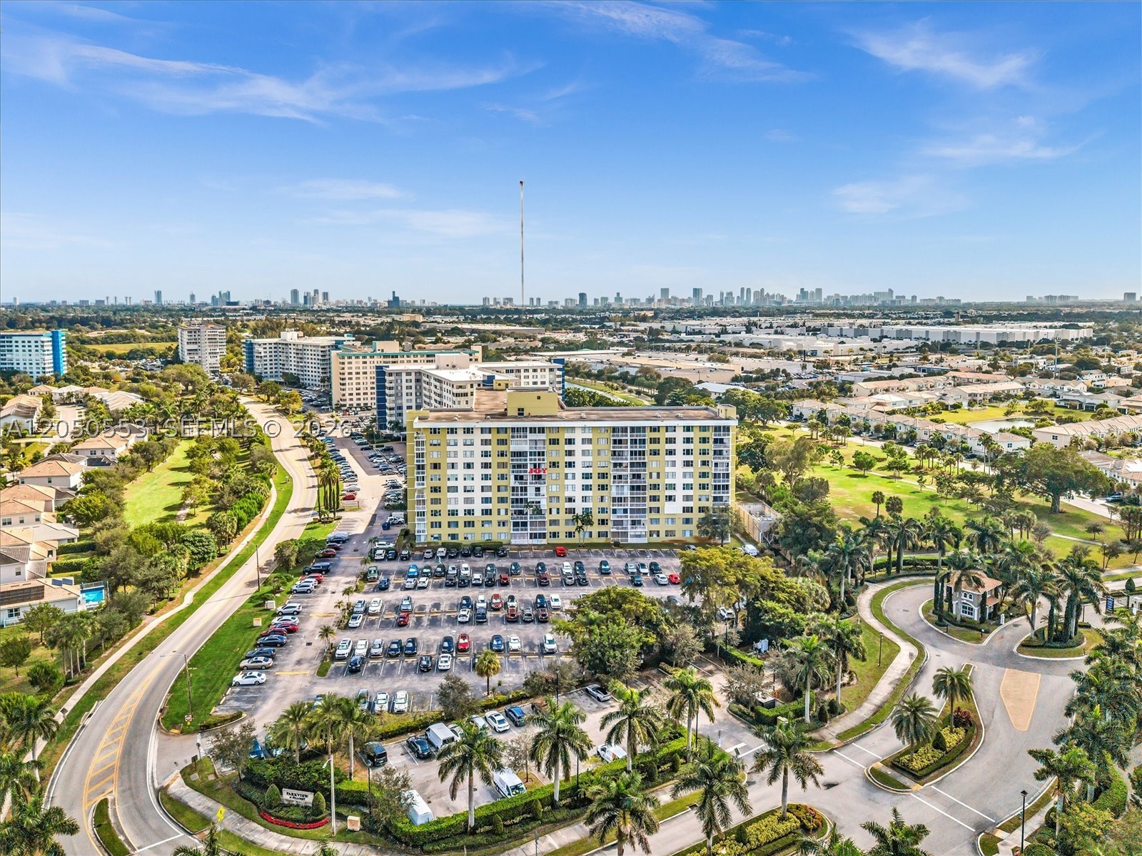 HILLCREST NO 21 CONDO - Residential