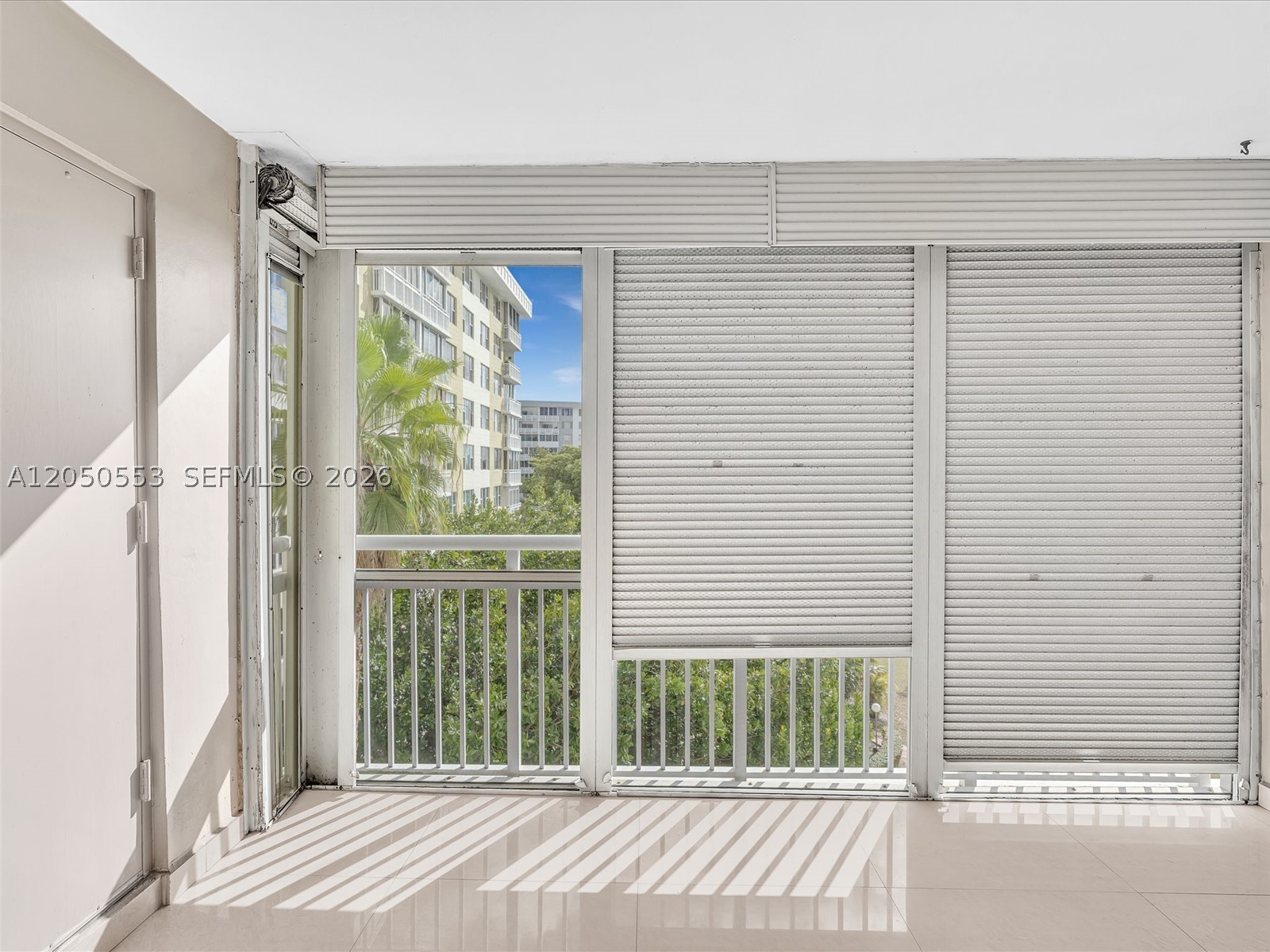 HILLCREST NO 21 CONDO - Residential