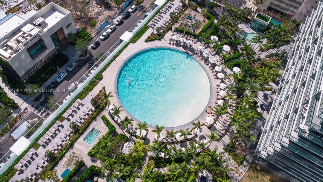 PARAISO BAY CONDO - Residential Lease