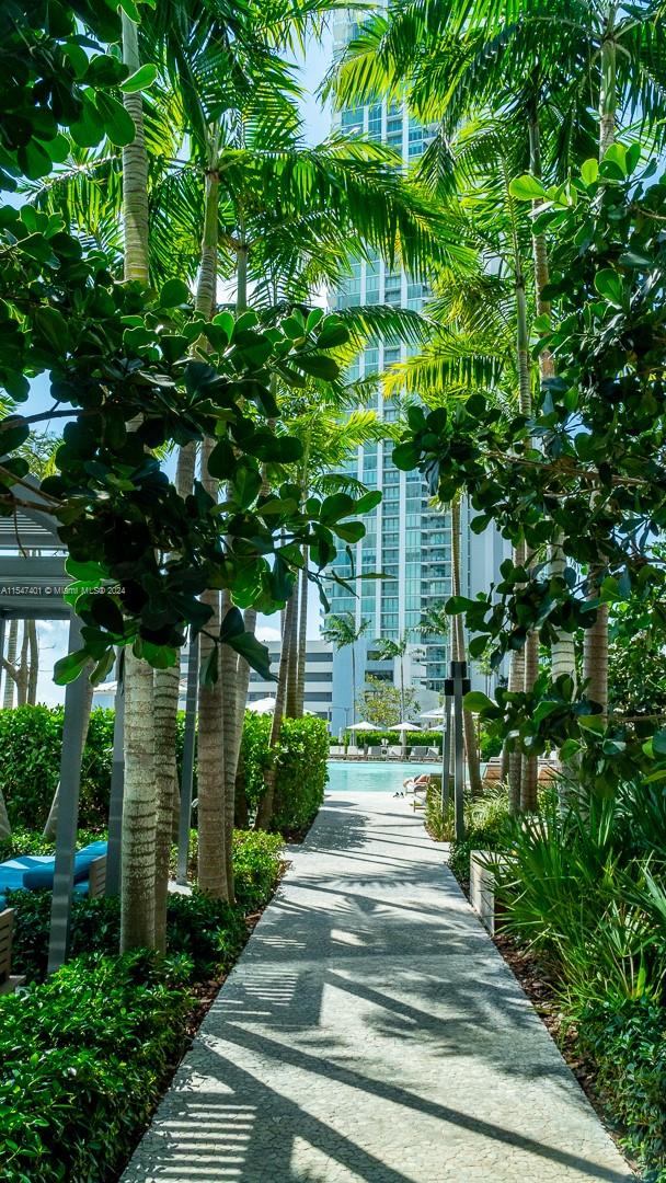 PARAISO BAY CONDO - Residential Lease