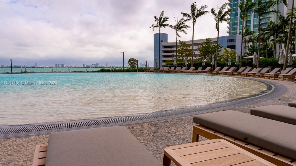 PARAISO BAY CONDO - Residential Lease