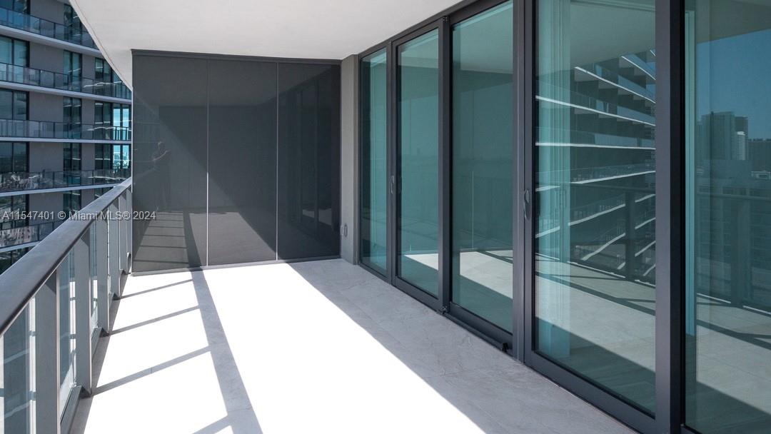 PARAISO BAY CONDO - Residential Lease